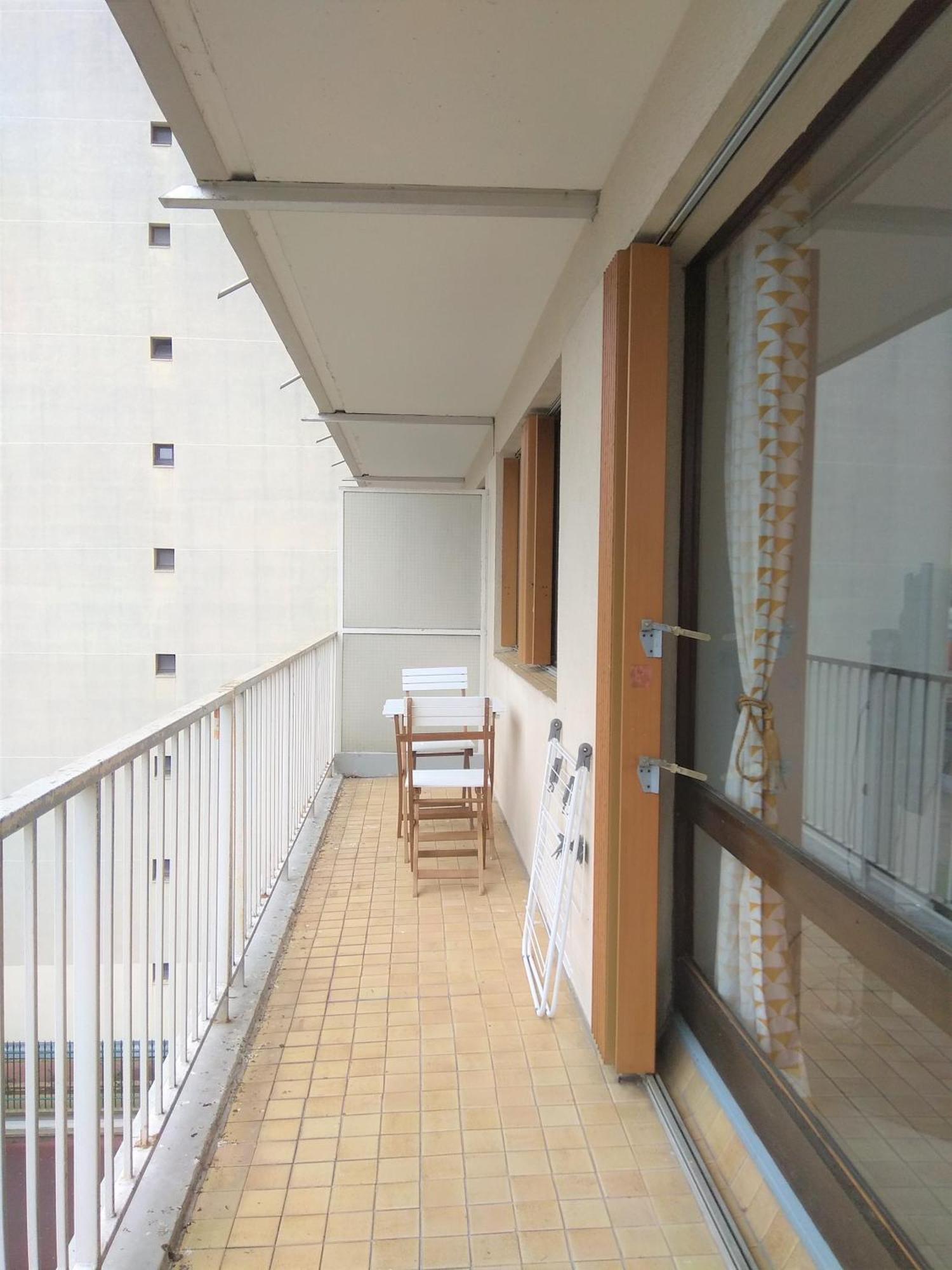 Budget Apart With Balcony And Great View Saint-Denis  Esterno foto