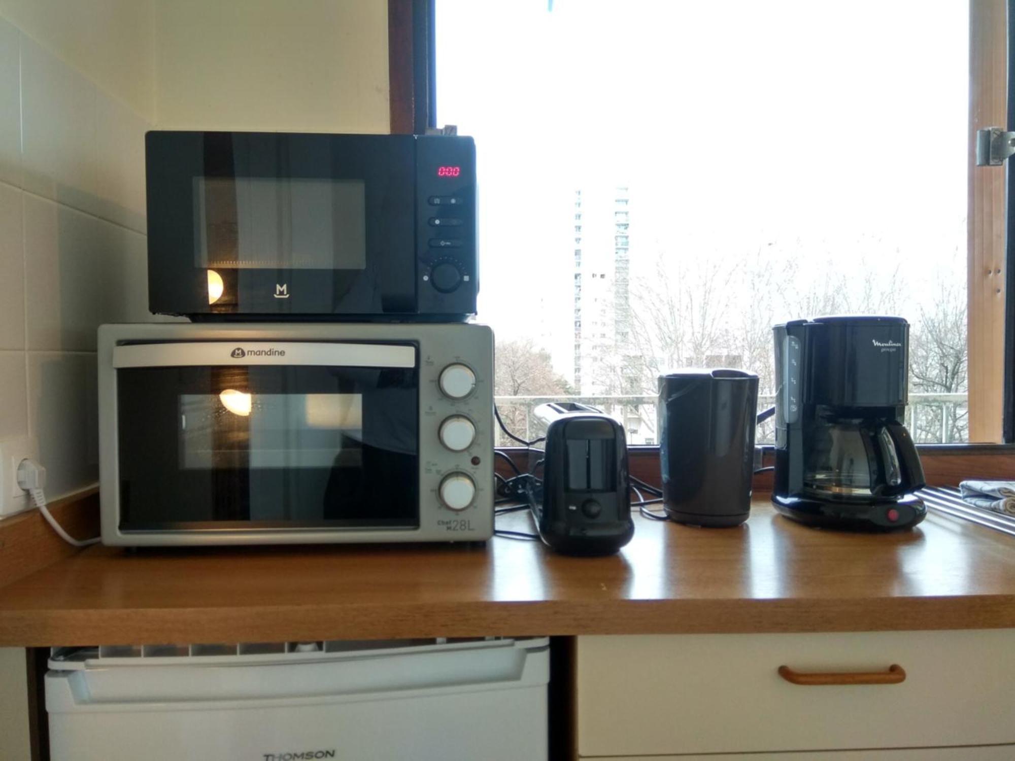 Budget Apart With Balcony And Great View Saint-Denis  Esterno foto